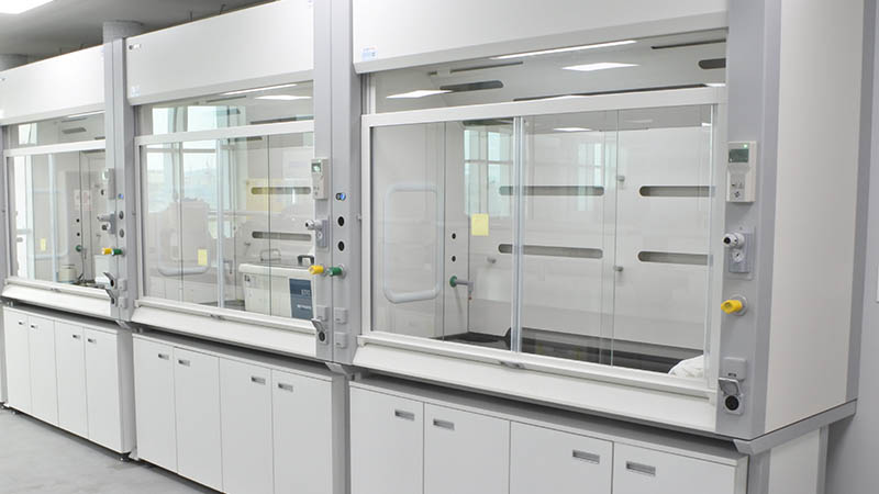 實驗室通風柜排風及補風系統運行及控制方案